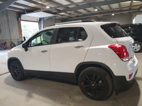 3GNCJPSB7JL397770 2018 CHEVROLET TRAX - Image 2