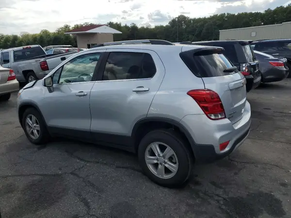 3GNCJPSB7JL418181 2018 CHEVROLET TRAX - Image 2