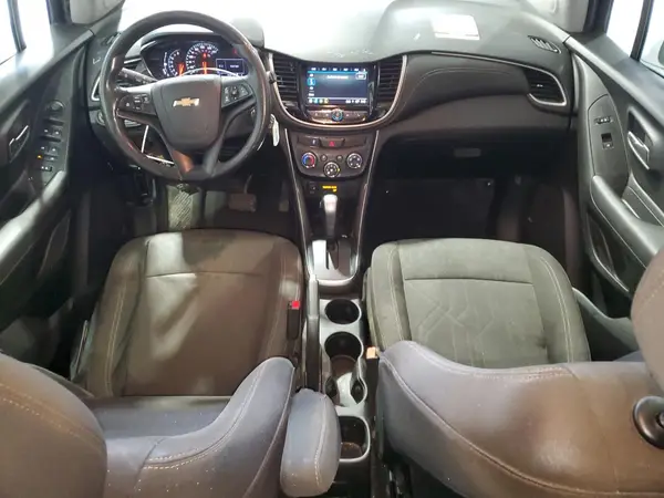 3GNCJPSB7KL196193 2019 CHEVROLET TRAX - Image 8