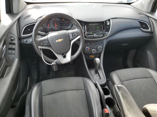 3GNCJPSB7KL196422 2019 CHEVROLET TRAX - Image 8