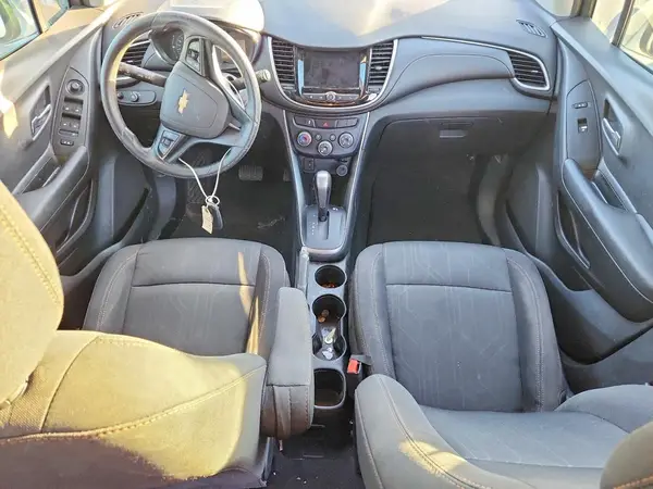 3GNCJPSB7KL216703 2019 CHEVROLET TRAX - Image 8