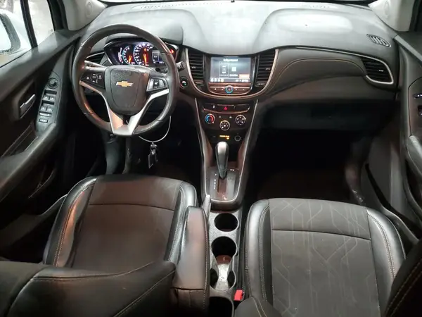 3GNCJPSB7KL219374 2019 CHEVROLET TRAX - Image 8