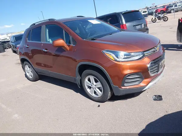 3GNCJPSB7KL238426 2019 CHEVROLET TRAX - Image 1