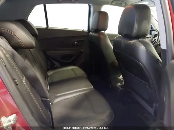 3GNCJPSB7KL241665 2019 CHEVROLET TRAX - Image 8