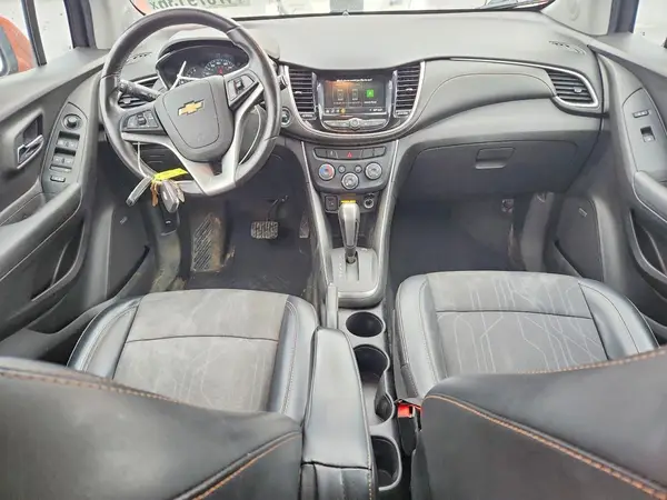 3GNCJPSB7KL277615 2019 CHEVROLET TRAX - Image 8