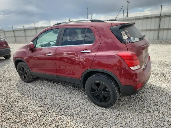 3GNCJPSB7KL286508 2019 CHEVROLET TRAX - Image 2
