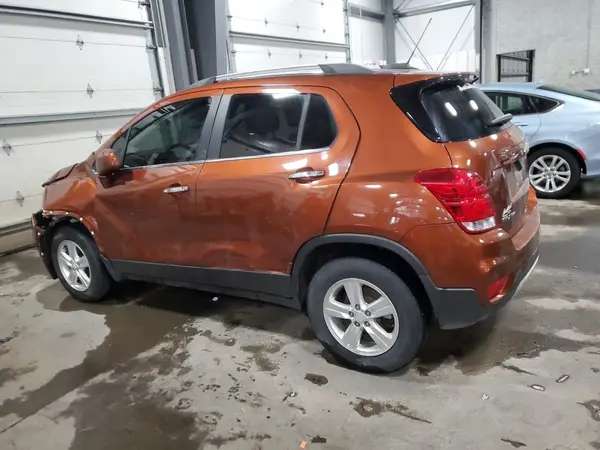 3GNCJPSB7KL291188 2019 CHEVROLET TRAX - Image 2