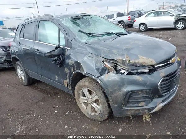 3GNCJPSB7KL307521 2019 CHEVROLET TRAX - Image 1