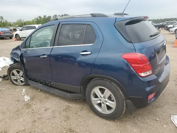 3GNCJPSB7KL311889 2019 CHEVROLET TRAX - Image 2