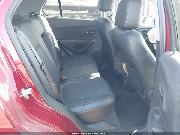 3GNCJPSB7KL403956 2019 CHEVROLET TRAX - Image 8