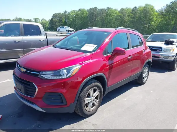 3GNCJPSB7LL139266 2020 CHEVROLET TRAX - Image 2