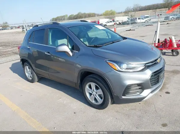 3GNCJPSB7LL150297 2020 CHEVROLET TRAX - Image 1