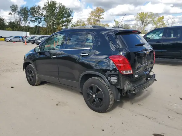 3GNCJPSB7LL256149 2020 CHEVROLET TRAX - Image 2