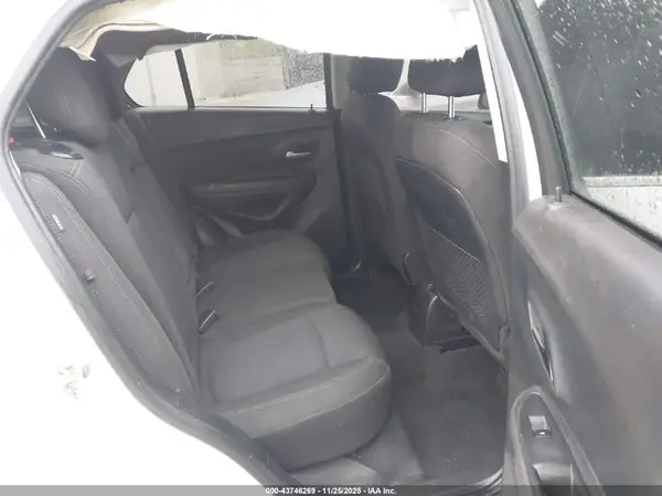 3GNCJPSB7LL266339 2020 CHEVROLET TRAX - Image 8