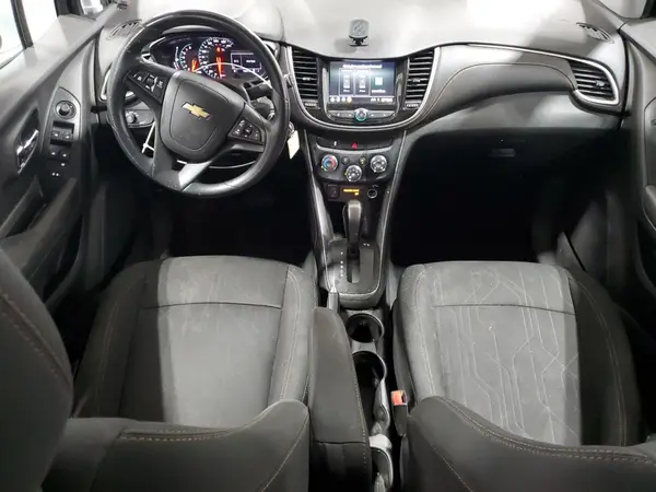 3GNCJPSB7LL266731 2020 CHEVROLET TRAX - Image 8