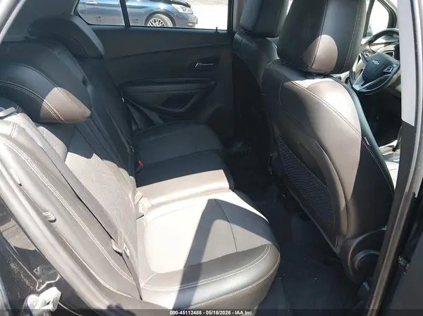 3GNCJPSB7LL301476 2020 CHEVROLET TRAX - Image 8