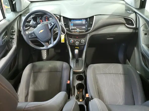 3GNCJPSB7LL335336 2020 CHEVROLET TRAX - Image 8