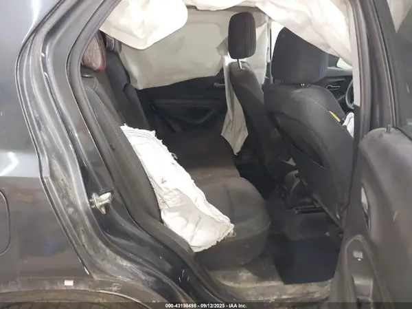 3GNCJPSB8GL145289 2016 CHEVROLET TRAX - Image 8