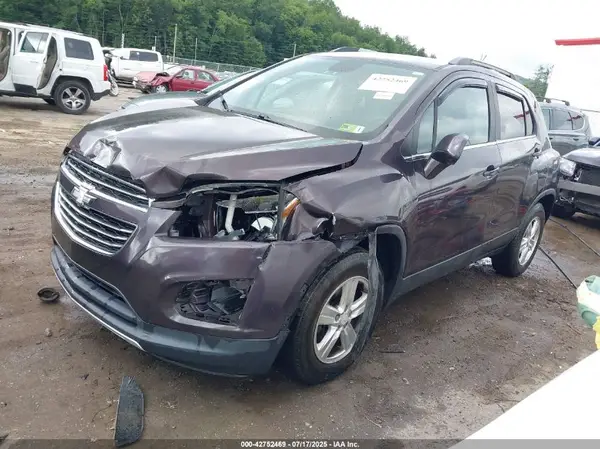 3GNCJPSB8GL165266 2016 CHEVROLET TRAX - Image 2