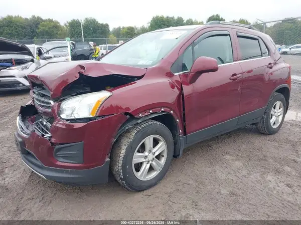 3GNCJPSB8GL190071 2016 CHEVROLET TRAX - Image 2