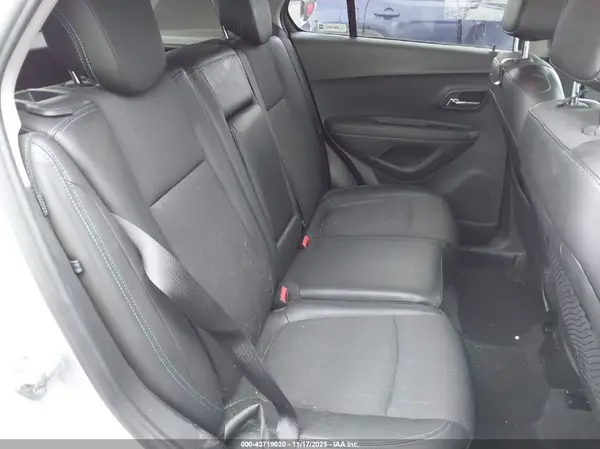 3GNCJPSB8GL250317 2016 CHEVROLET TRAX - Image 8