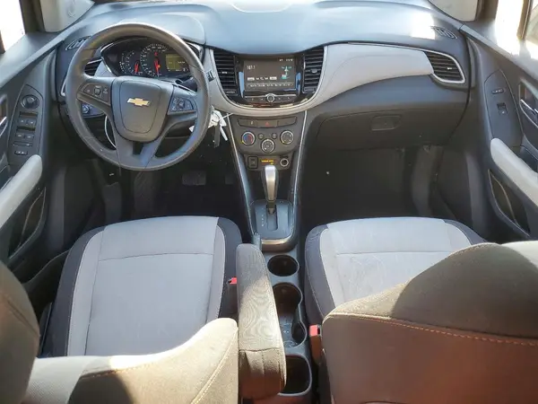 3GNCJPSB8HL155421 2017 CHEVROLET TRAX - Image 8