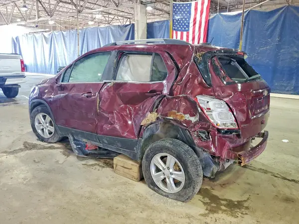 3GNCJPSB8HL164247 2017 CHEVROLET TRAX - Image 2