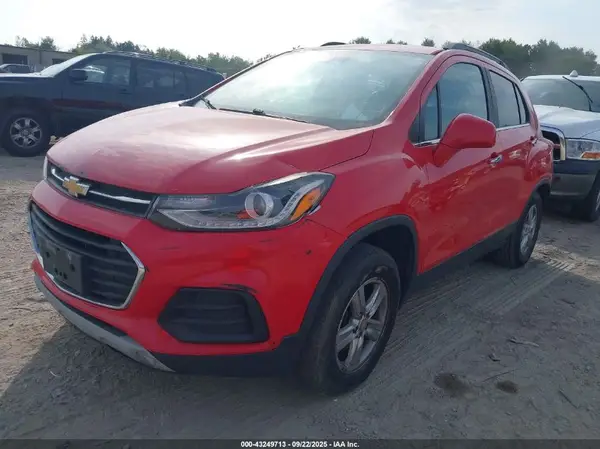 3GNCJPSB8HL167858 2017 CHEVROLET TRAX - Image 2