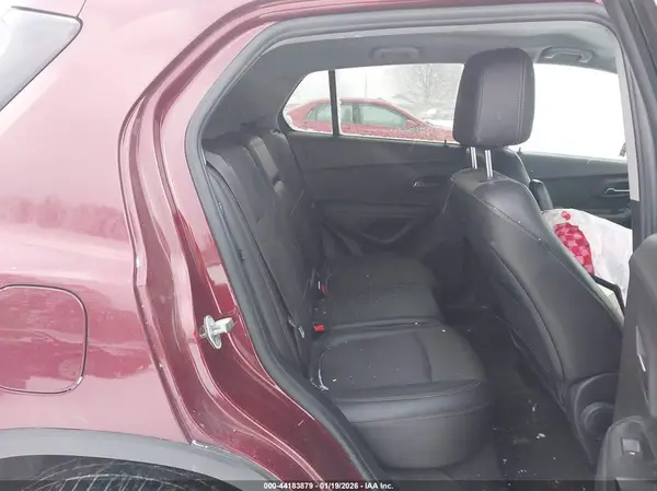 3GNCJPSB8HL207565 2017 CHEVROLET TRAX - Image 8