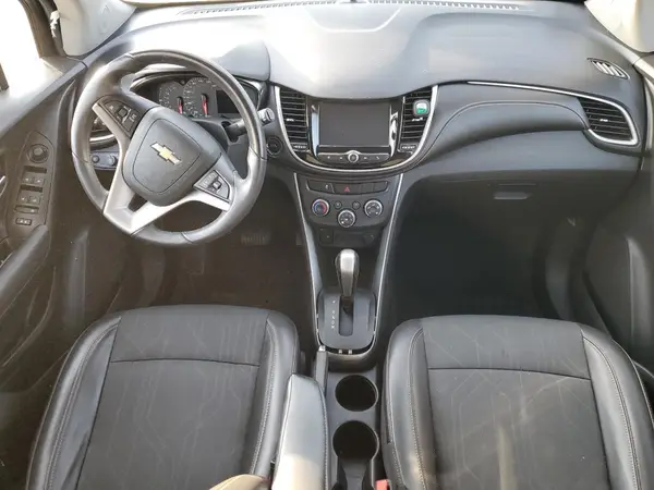 3GNCJPSB8HL218890 2017 CHEVROLET TRAX - Image 8