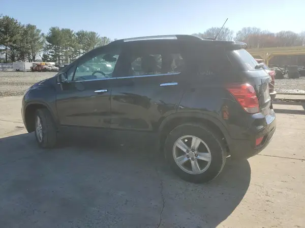 3GNCJPSB8HL283416 2017 CHEVROLET TRAX - Image 2