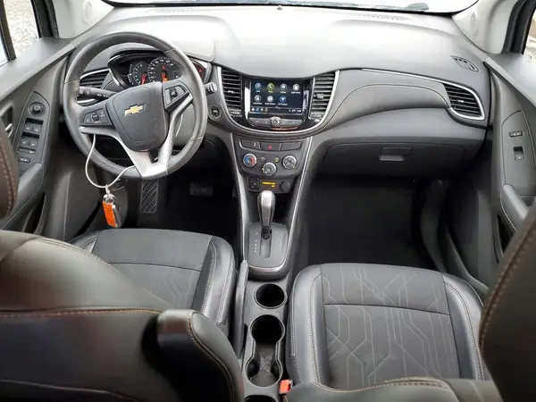 3GNCJPSB8JL263852 2018 CHEVROLET TRAX - Image 8