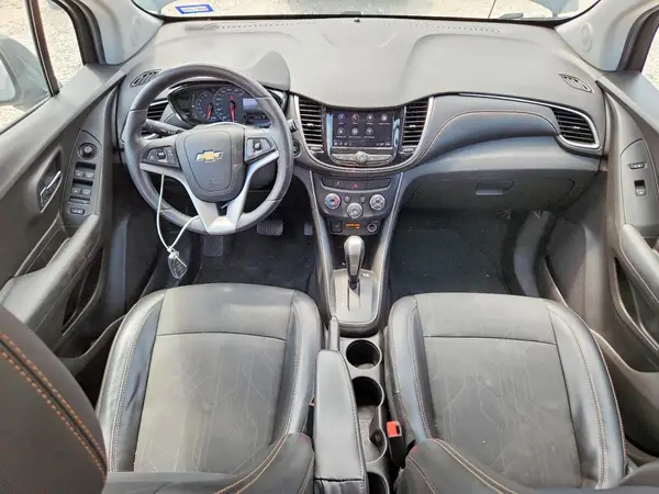 3GNCJPSB8JL264418 2018 CHEVROLET TRAX - Image 8