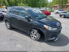 3GNCJPSB8JL328196 2018 CHEVROLET TRAX
