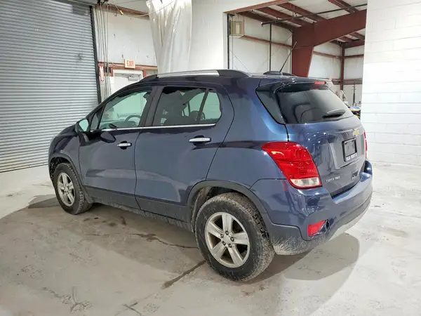 3GNCJPSB8JL392531 2018 CHEVROLET TRAX - Image 2