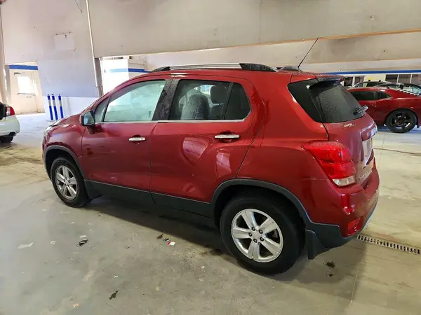 3GNCJPSB8KL161128 2019 CHEVROLET TRAX - Image 2