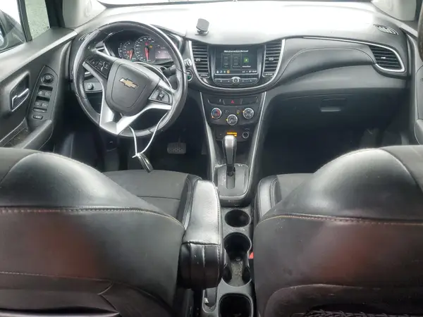3GNCJPSB8KL172033 2019 CHEVROLET TRAX - Image 8