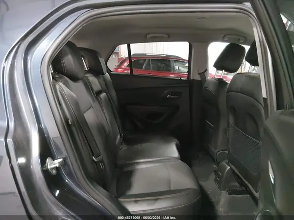 3GNCJPSB8KL187972 2019 CHEVROLET TRAX - Image 8