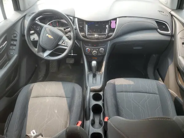 3GNCJPSB8KL193769 2019 CHEVROLET TRAX - Image 8