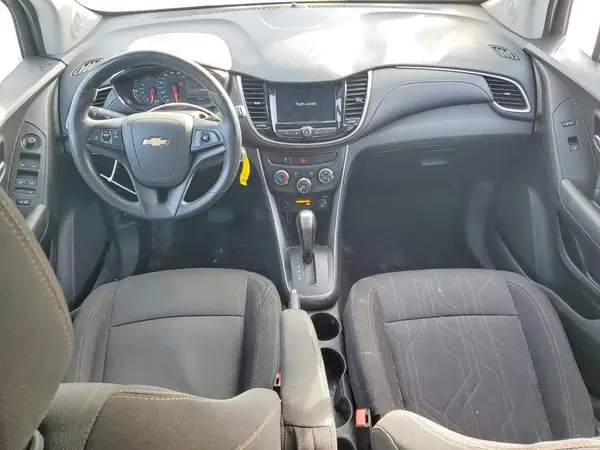 3GNCJPSB8KL196221 2019 CHEVROLET TRAX - Image 8