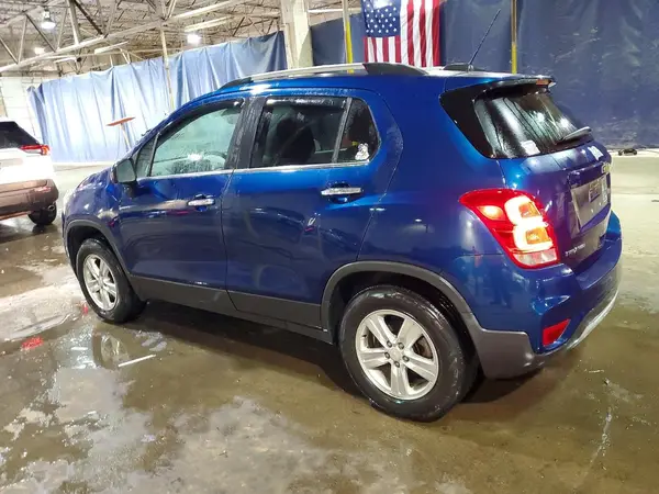 3GNCJPSB8KL260113 2019 CHEVROLET TRAX - Image 2