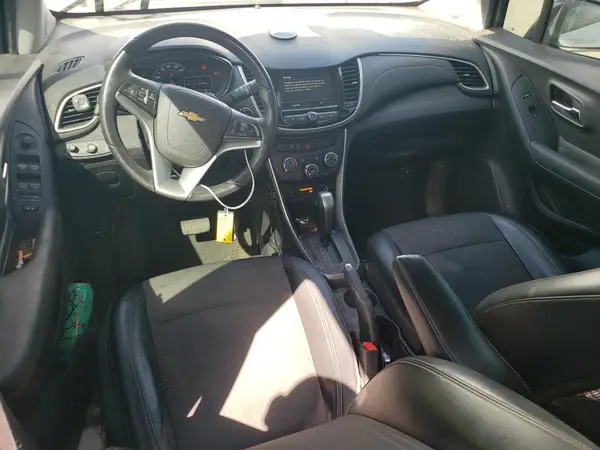 3GNCJPSB8KL266753 2019 CHEVROLET TRAX - Image 8