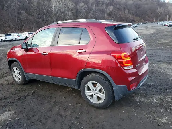 3GNCJPSB8KL319046 2019 CHEVROLET TRAX - Image 2