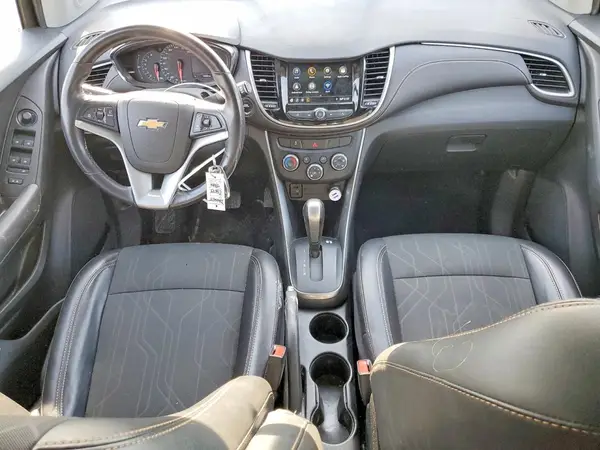 3GNCJPSB8KL322500 2019 CHEVROLET TRAX - Image 8