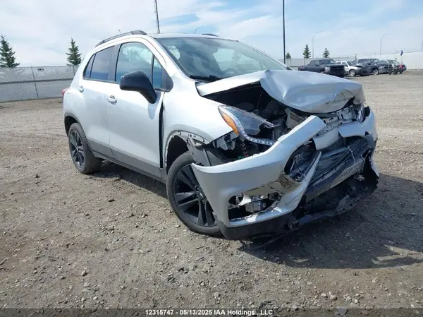 3GNCJPSB8KL371308 2019 CHEVROLET TRAX - Image 1