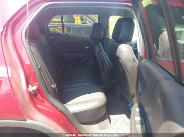 3GNCJPSB8KL379795 2019 CHEVROLET TRAX - Image 8