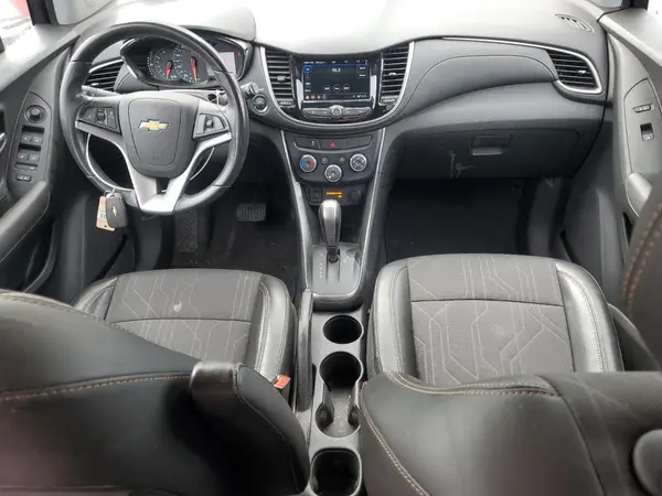 3GNCJPSB8KL402458 2019 CHEVROLET TRAX - Image 8