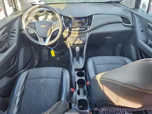 3GNCJPSB8LL138577 2020 CHEVROLET TRAX - Image 8