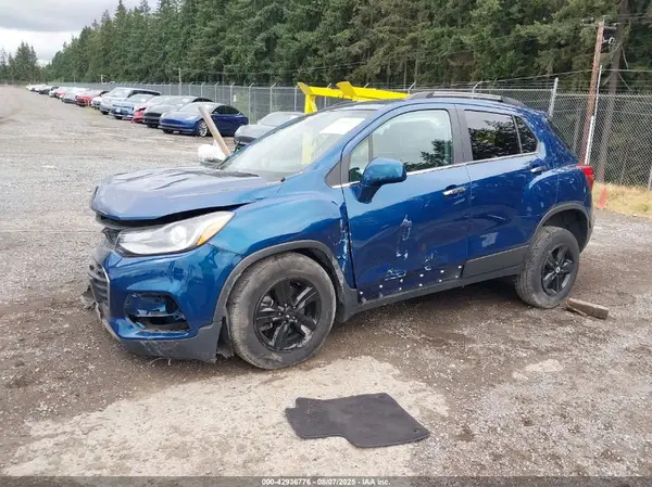 3GNCJPSB8LL193241 2020 CHEVROLET TRAX - Image 2