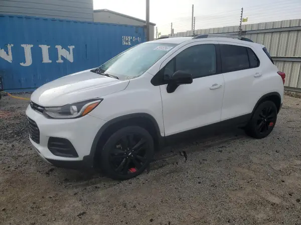 3GNCJPSB8LL209616 2020 CHEVROLET TRAX - Image 1
